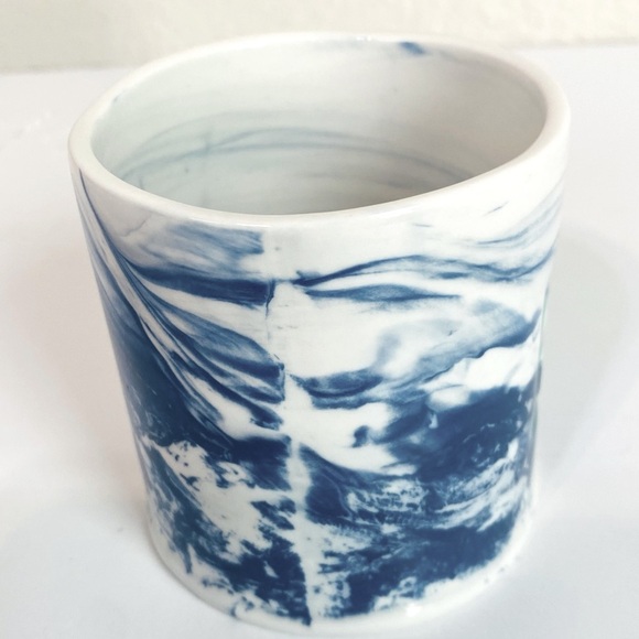 Anthropologie Blue Marbled Monogram B Mug 14oz - Picture 6 of 8